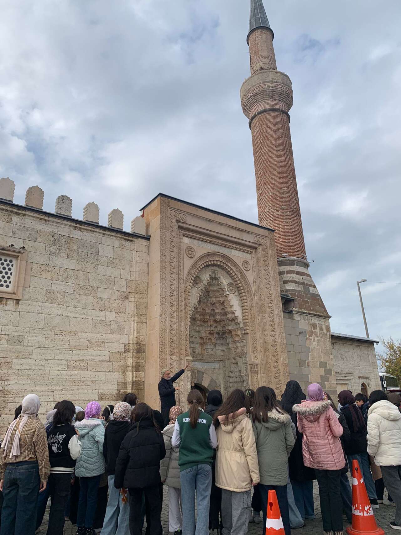 Konya’da öğrenciler kuraklığı yerinde gözlemledi, tarih ile buluştu 9